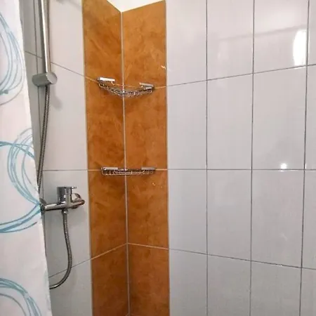 Sara Center No1 Pula