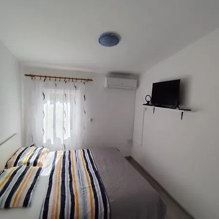 Apartment Sara Center No1